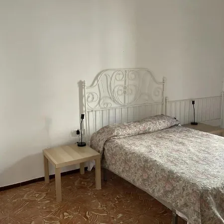 Fonda Joan 3*